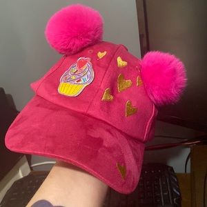 Cute cupcake hat with Pom poms